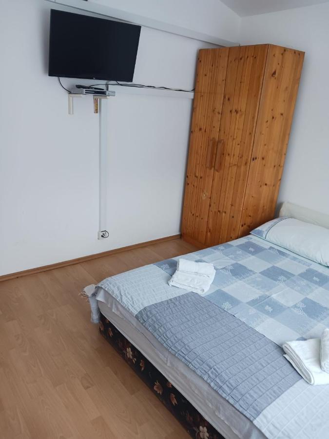 Apartments Milan ロゴズニッツァ エクステリア 写真